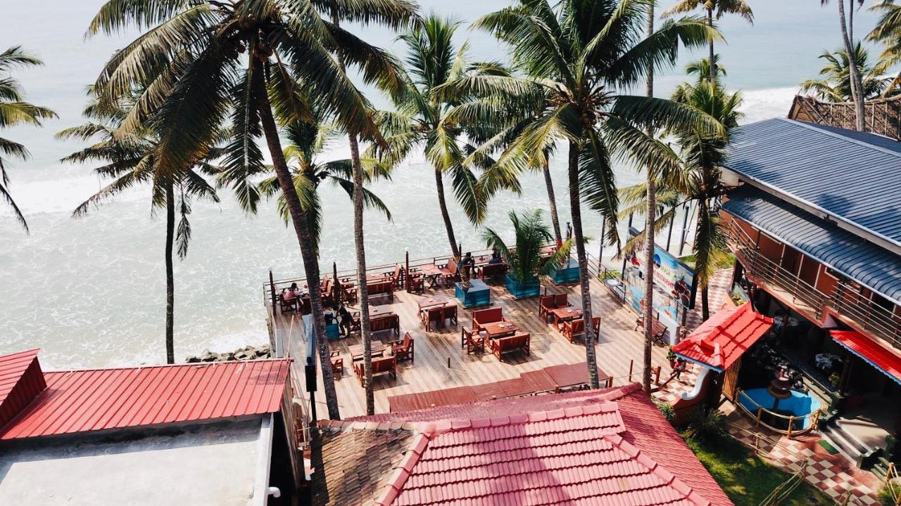 Black Beach Resort Varkala Ngoại thất bức ảnh