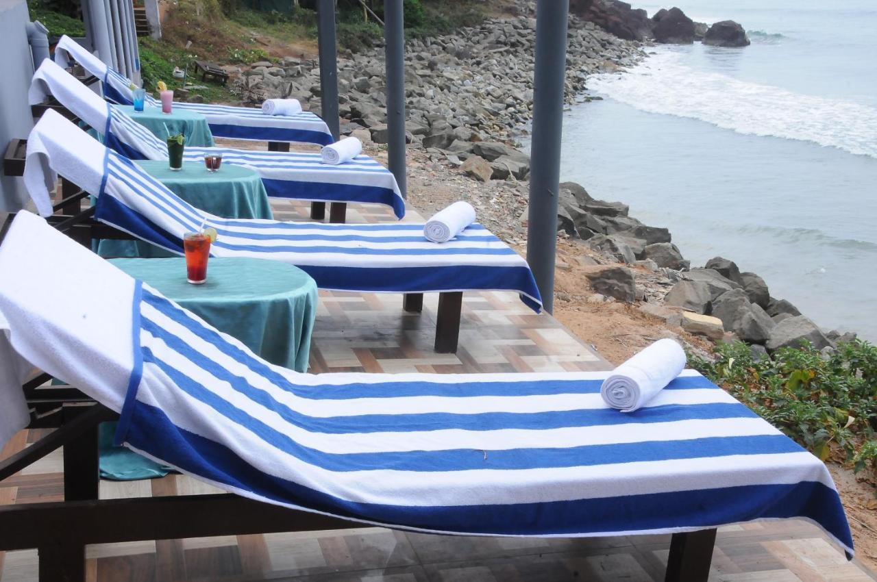 Black Beach Resort Varkala Ngoại thất bức ảnh