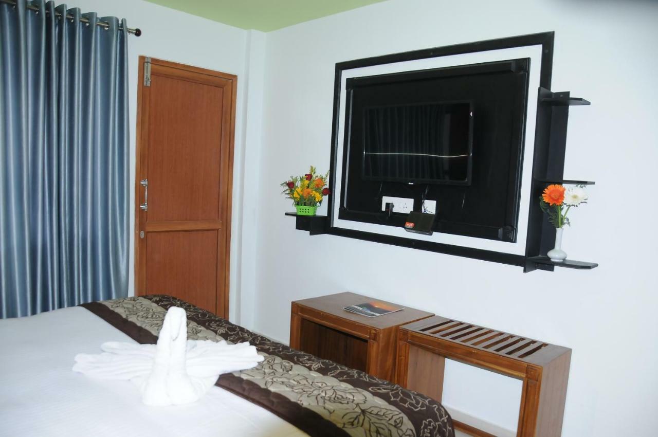 Black Beach Resort Varkala Ngoại thất bức ảnh